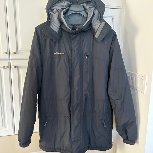 Mens Columbia Titanium Ski Jacket 2XT Black Omnitech Detachable Hood - Picture 1 of 10